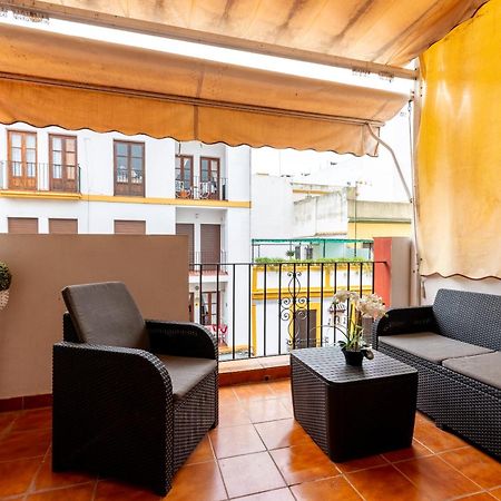 Aoa Casa Triana Familiar Con Terraza Leilighet Sevilla Eksteriør bilde