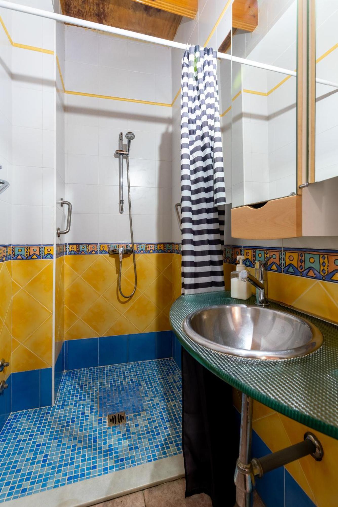 Aoa Casa Triana Familiar Con Terraza Leilighet Sevilla Eksteriør bilde